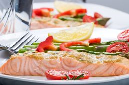 HealthySalmonDinner foods wrinkles