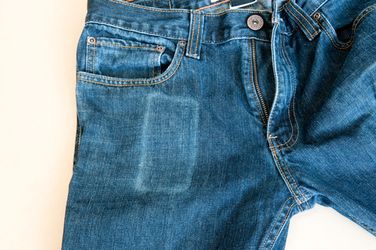 Cell Phones Harm Male Fertility -- Must-See Study!